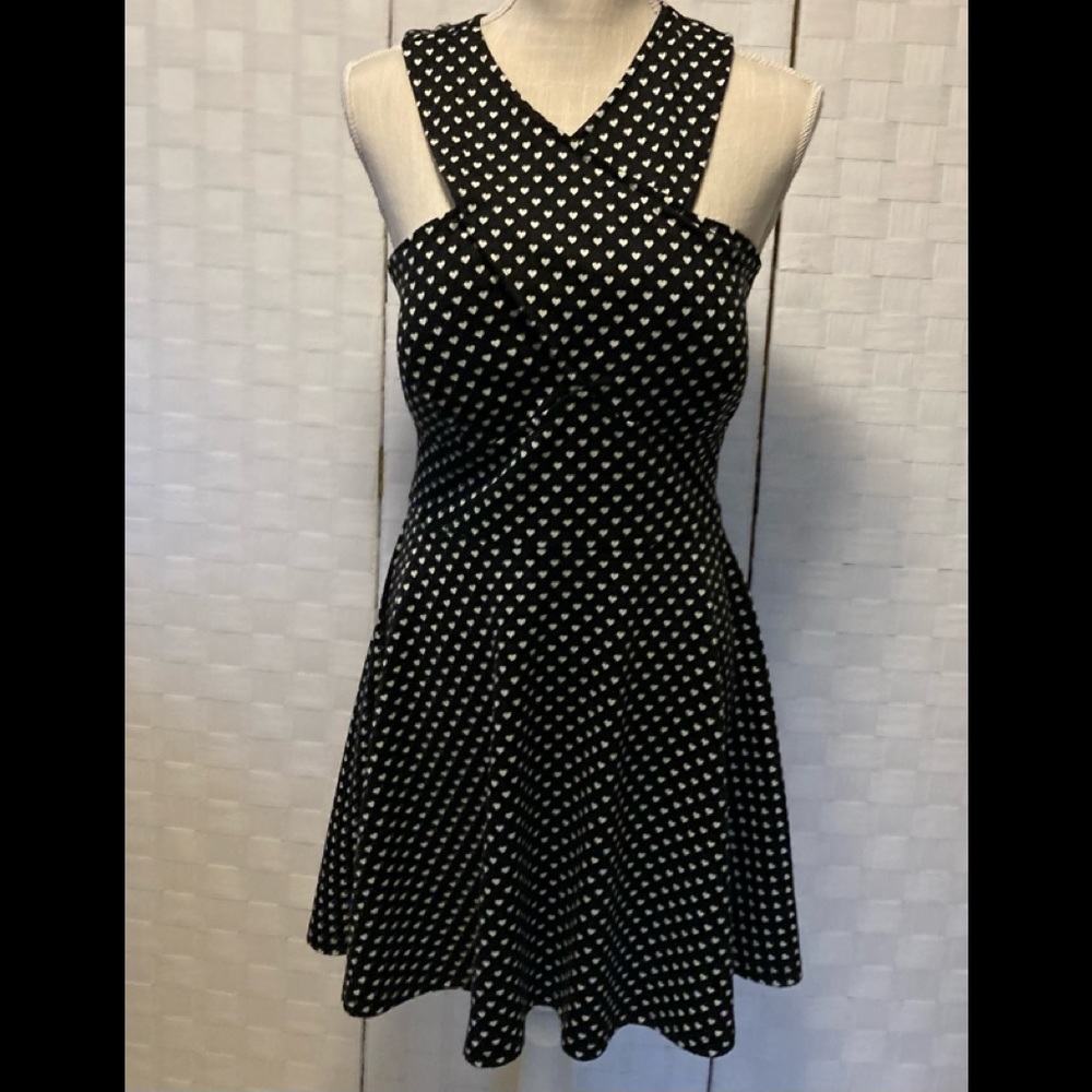 Candie’s dress sz L w/🖤 polka dots
